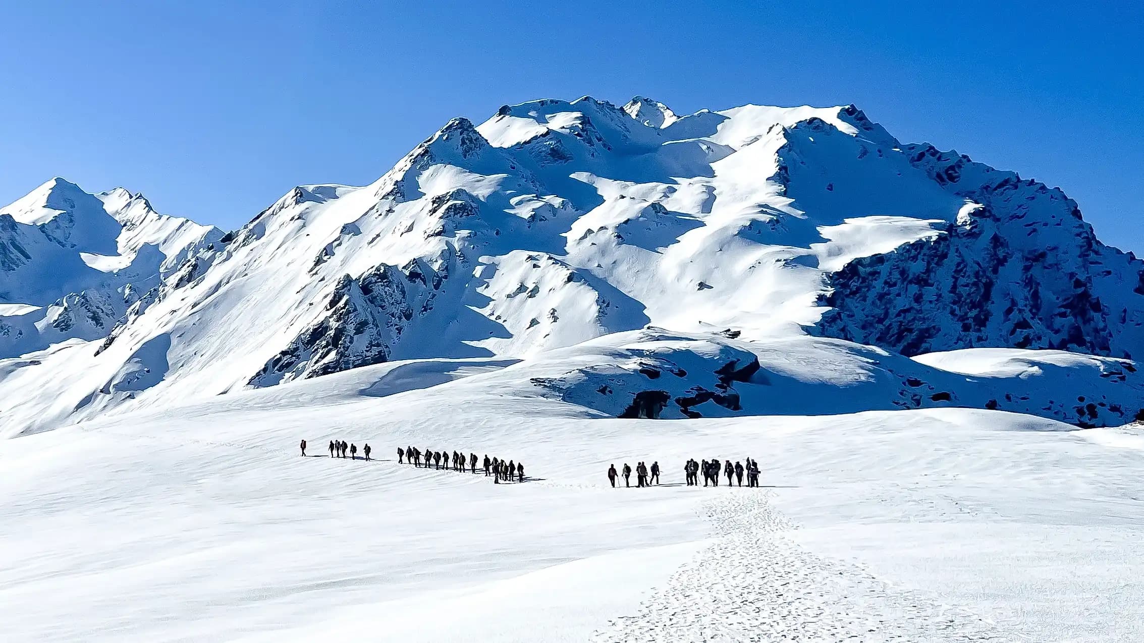 Sar Pass Trek: Complete Guide 2026 (Route & Tips)