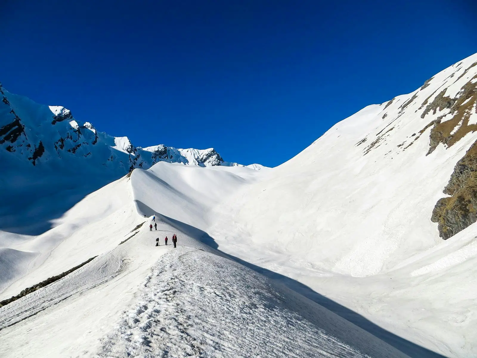 Bali Pass Trek: Complete Guide to Routes & Permits